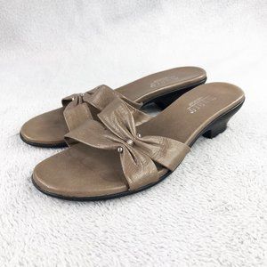 Munro American Women's Sandals Slides Pumps Size 6,M